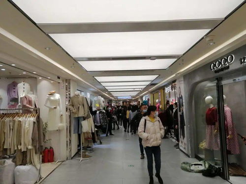 疫情下廣州服裝批發商圈的新春行情 挑戰與轉型中的服裝服飾零售